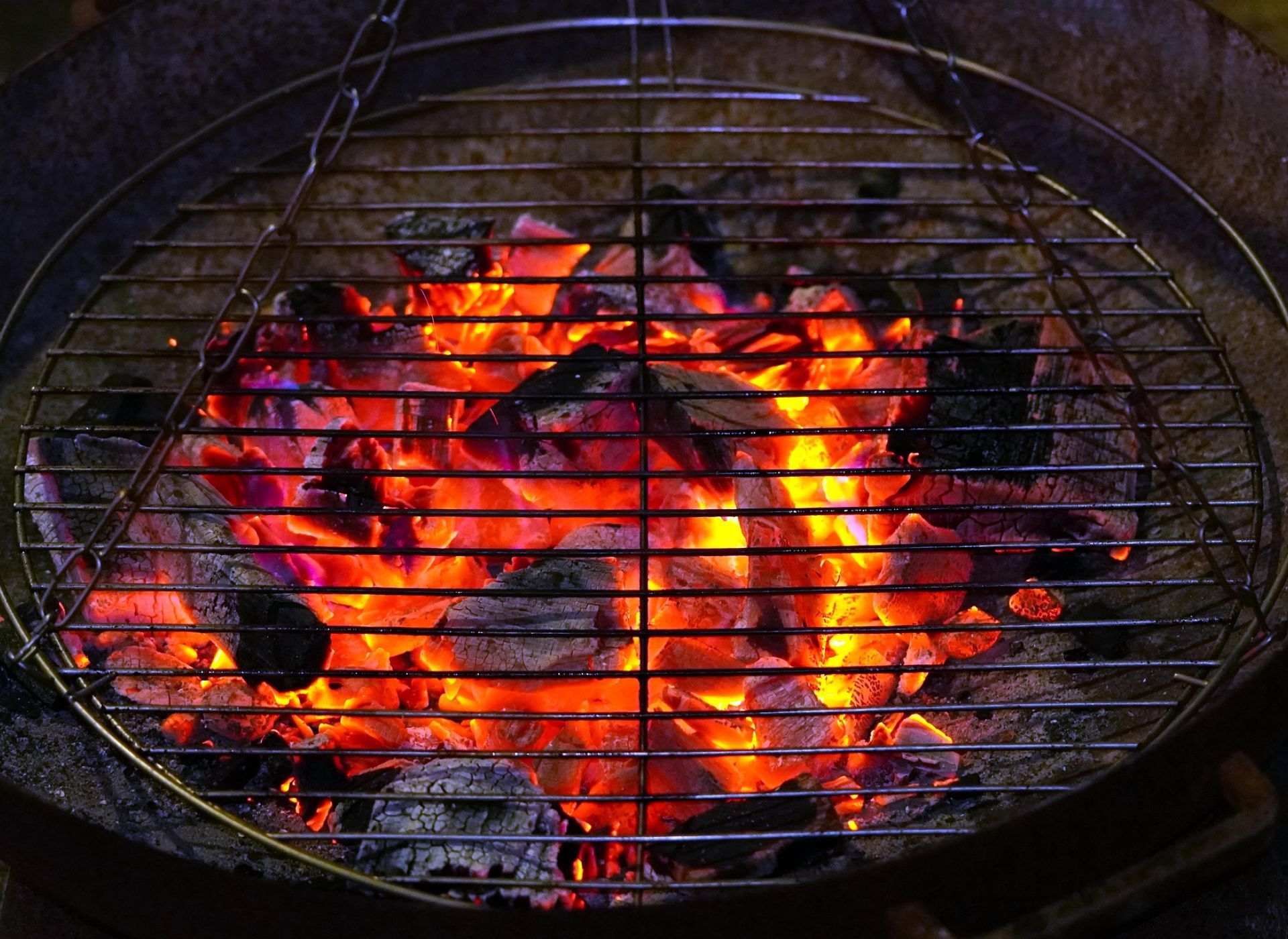 L’Impero Multitasking: se la geopolitica globale diventa un barbecue planetario